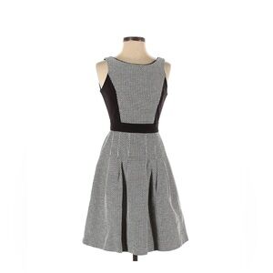 White House Black Market Fit & Flare Dress Size 2